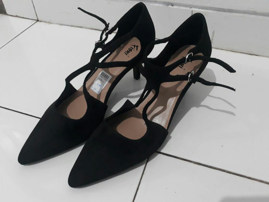 Payless Shoes by Fioni heels BIG SIZE Fesyen Wanita Sepatu di