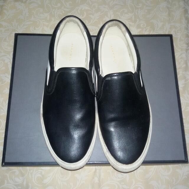 Sepatu Zara Man Slip On Fesyen Pria Sepatu Sandal Di Carousell