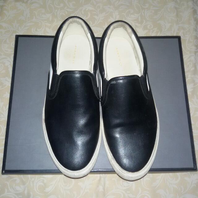 Sepatu Zara Man Slip On Fesyen Pria Sepatu Sandal Di Carousell