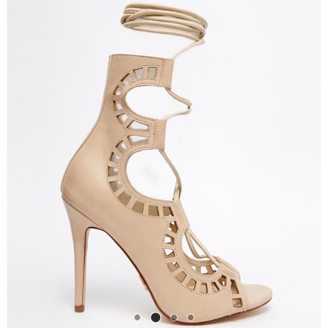 WINDSOR SMITH GILLIE IN NUDE UK 3