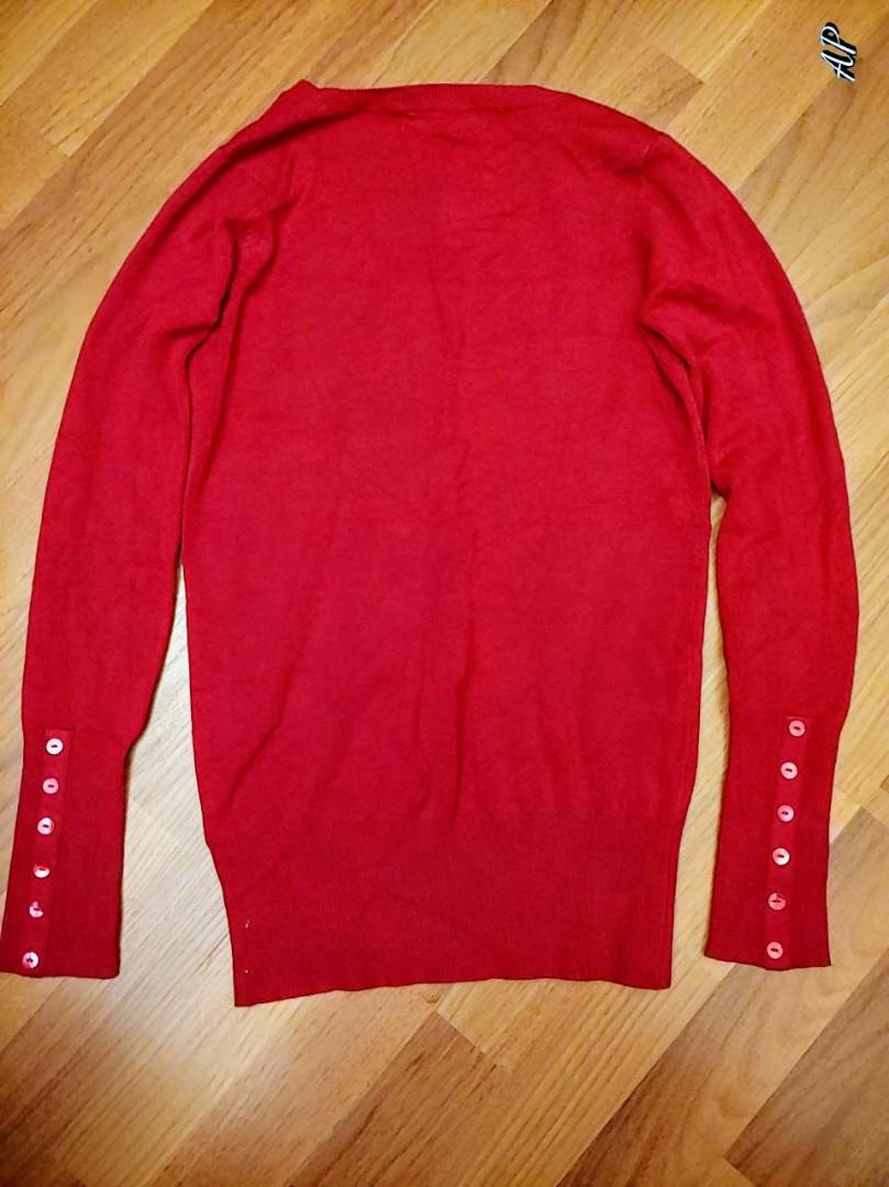 Zara Red Lighweight Knitted Pullover (Category: Coats, Jackets and Outerwear) located in Cebu City. Submitted by jaynee08 (Listing ID 176258541, Image 2). Description: Bought in the Netherlands. Preloved but in excellent condition. Perfect for office wear..