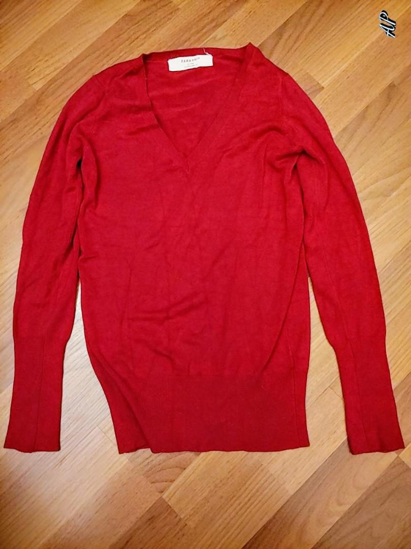 Zara Red Lighweight Knitted Pullover (Category: Coats, Jackets and Outerwear) located in Cebu City. Submitted by jaynee08 (Listing ID 176258541, Image 1). Description: Bought in the Netherlands. Preloved but in excellent condition. Perfect for office wear..