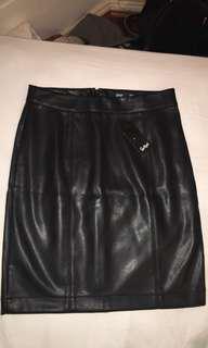 LEATHER SKIRT