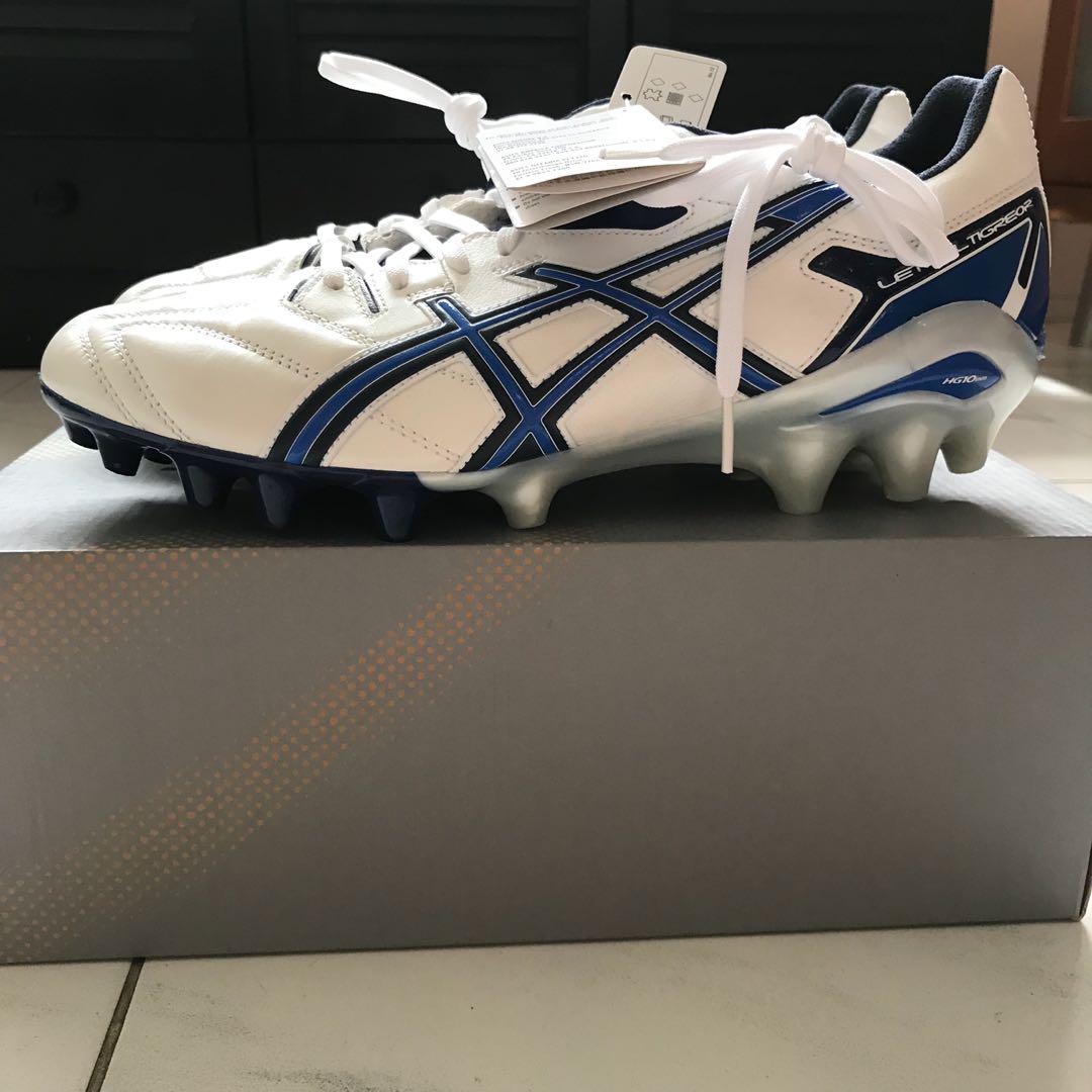 Asics cleats Lethal Tigreor 6 IT Men s Fashion Footwear Boots on Carousell
