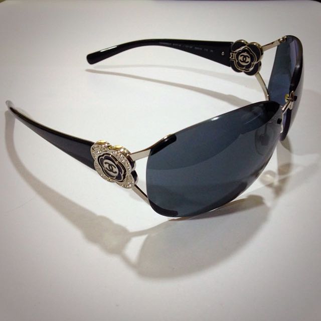Authentic Chanel Women's Sunglasses 4171-B C127/3F 65-13-115, Women's  Fashion, Watches & Accessories, Sunglasses & Eyewear on Carousell