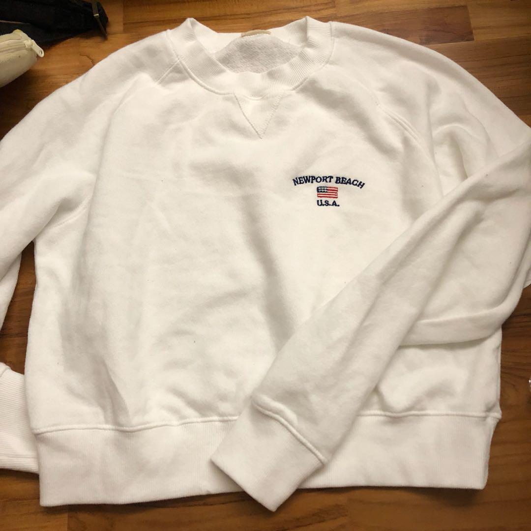 Bn brandy melville newport beach usa embroidery pullover top