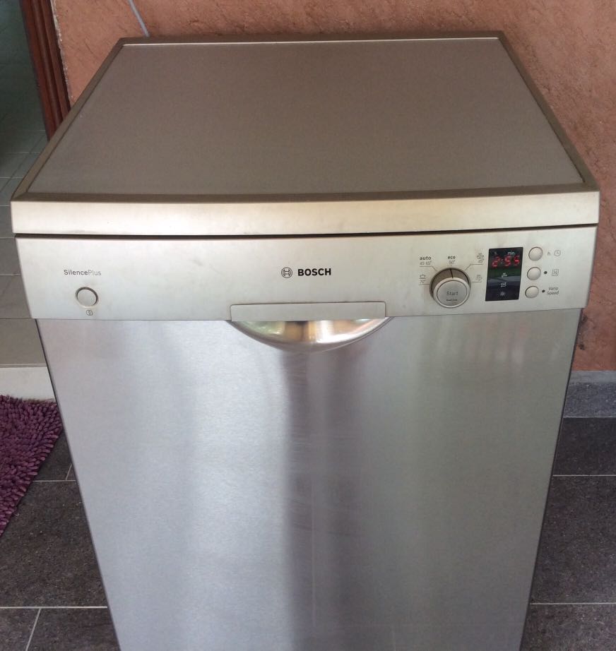 Bosch Stainless steel dishwasher, Furniture & Home Living, Kitchenware