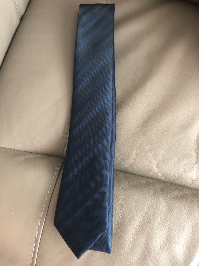 burberry men tie