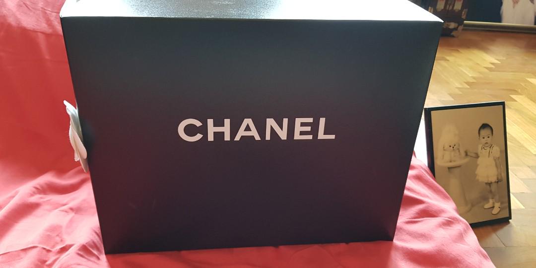 Chanel GST, Luxury, Bags & Wallets on Carousell