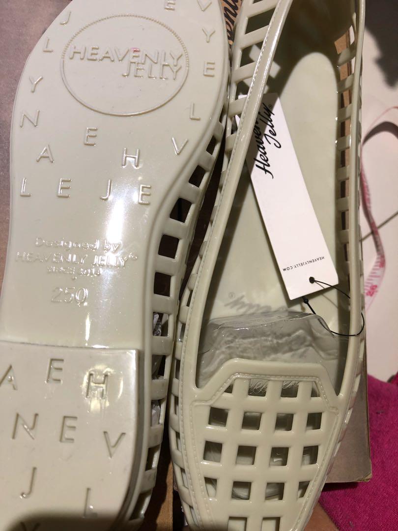 Heaven jelly shoes, Women's Fashion, Footwear, Flats on Carousell