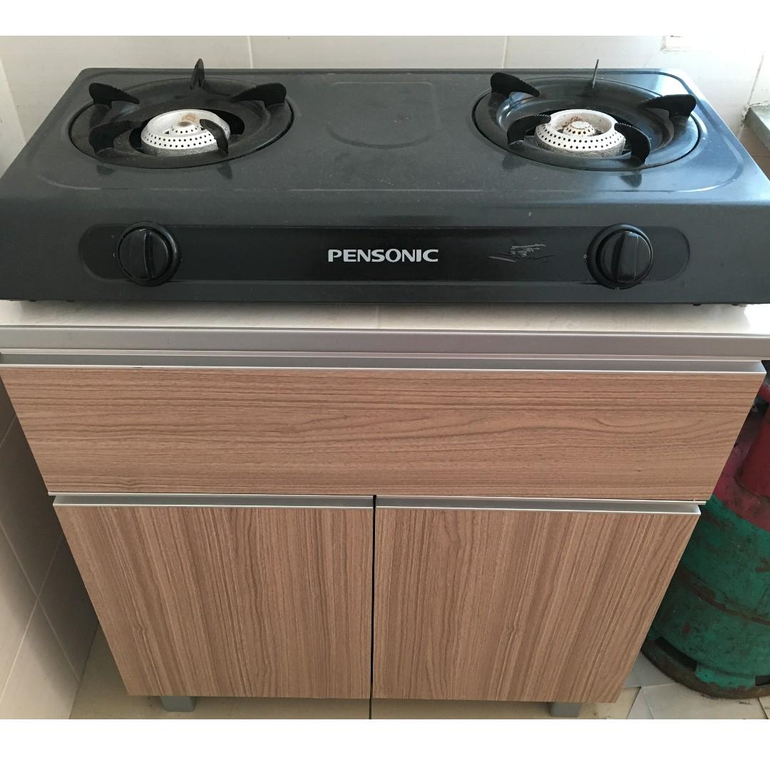 Kitchen Table Top And Cabinet C W Free Stove And Pots Kitchen