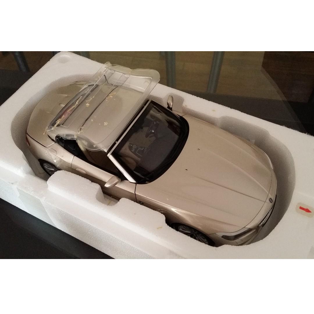 Bmw Z4 E89 Sdrive35i Orionsilver 1 18 Kyosho