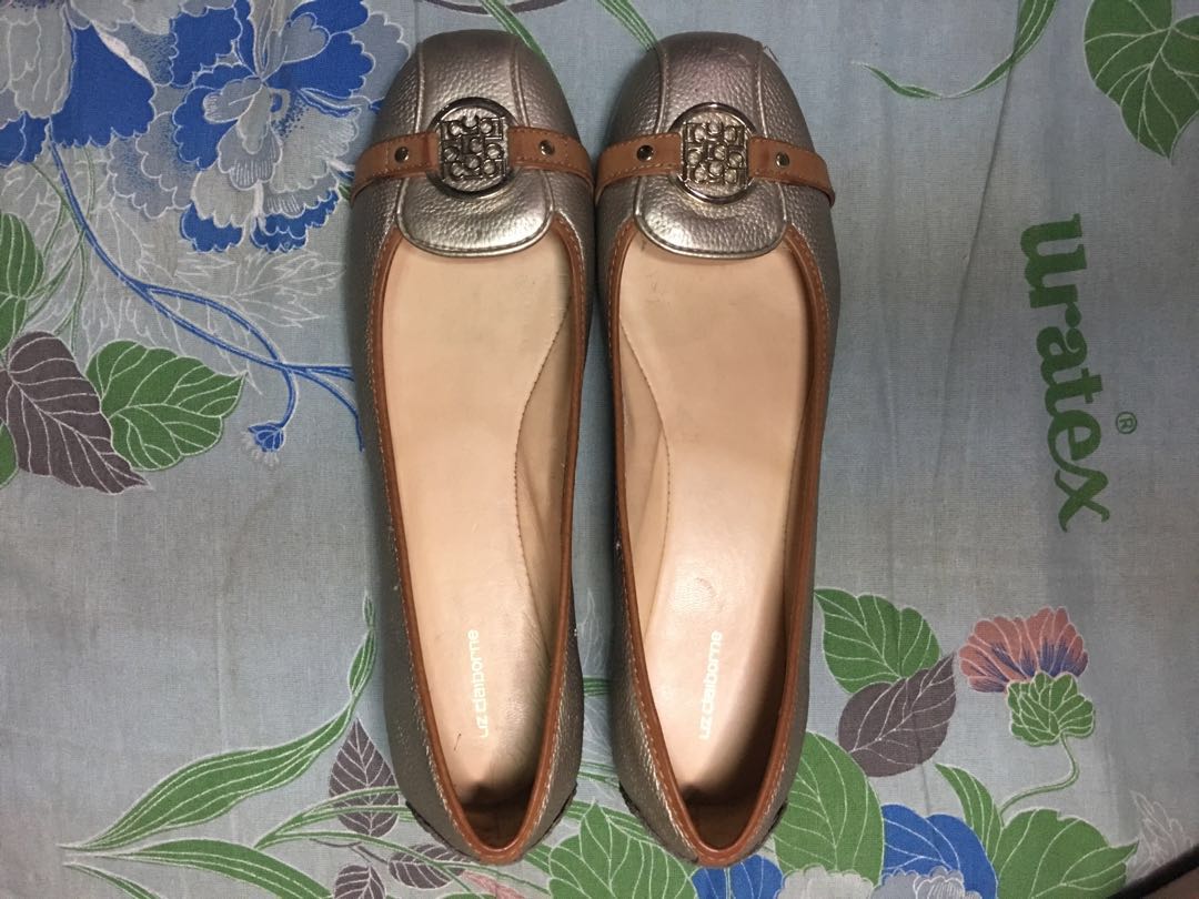 liz claiborne shoes flats