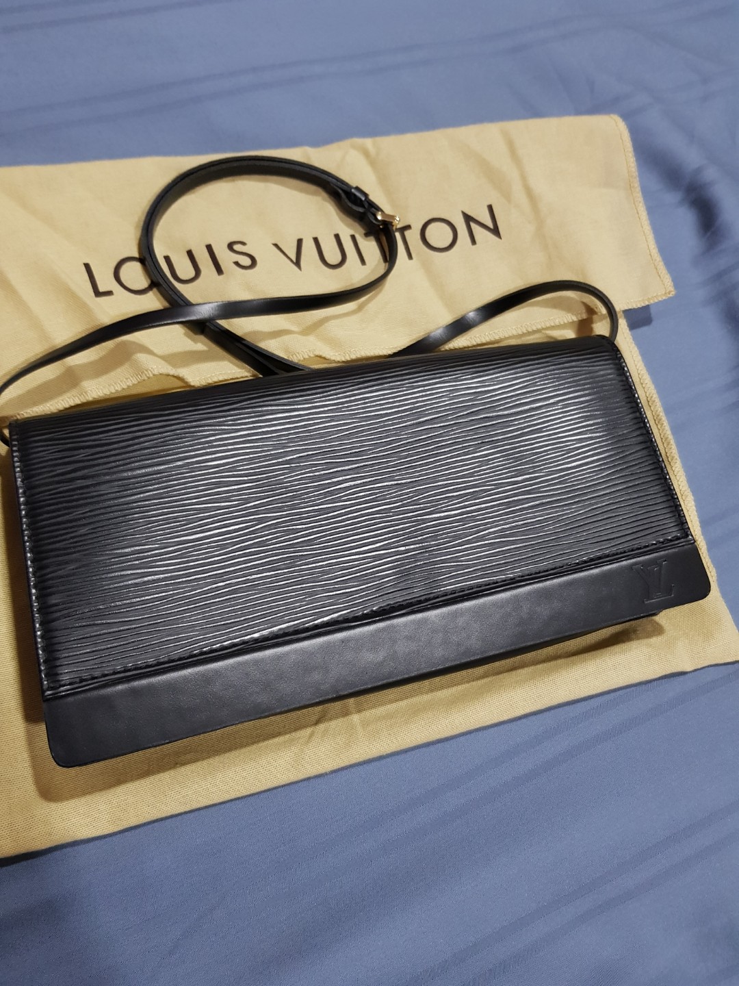 Louis-Vuitton-Epi-Honfleur-Clutch-Bag-Hand-Bag-Mandarin-M5273H