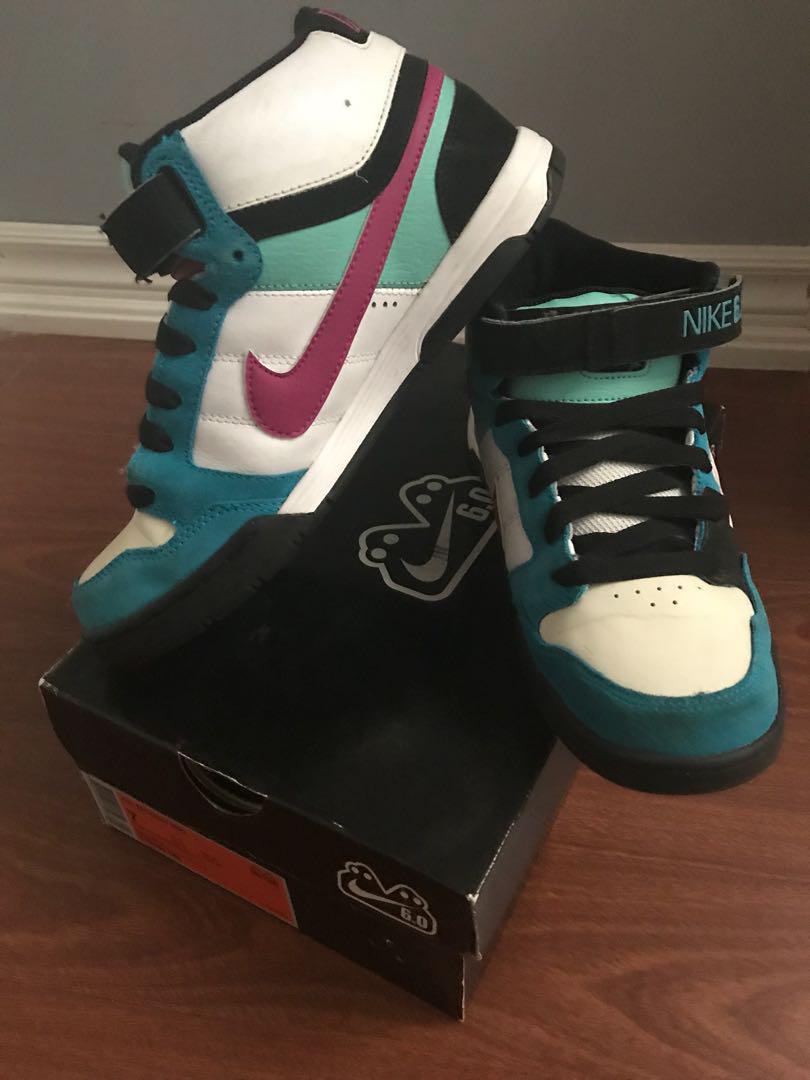 Nike Air Mogan 6.0. UV Glow Size 7 Men s Fashion Footwear on