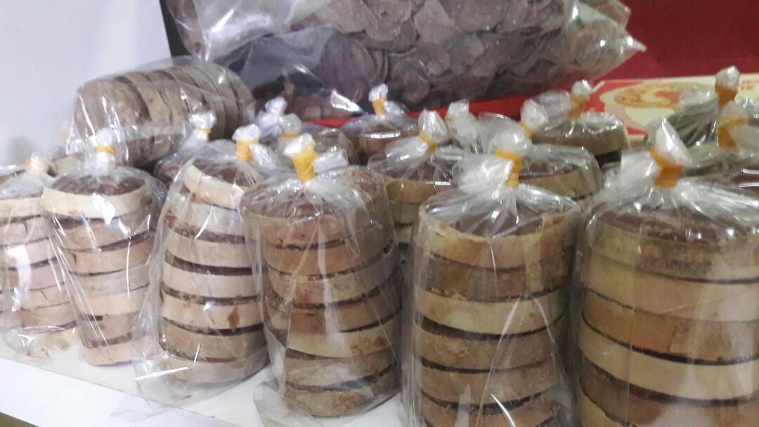 Nise Kerek Gula Melaka Kelantan Food Drinks Baked Goods On