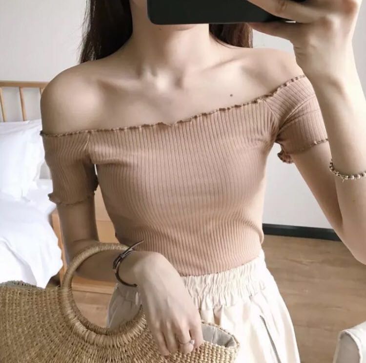 Nude off sales the shoulder top