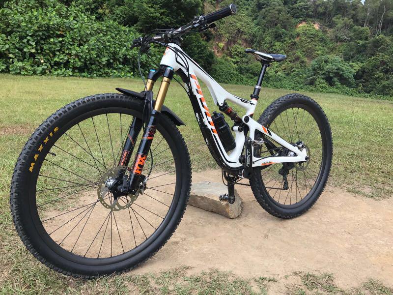 pivot 429 trail frame for sale