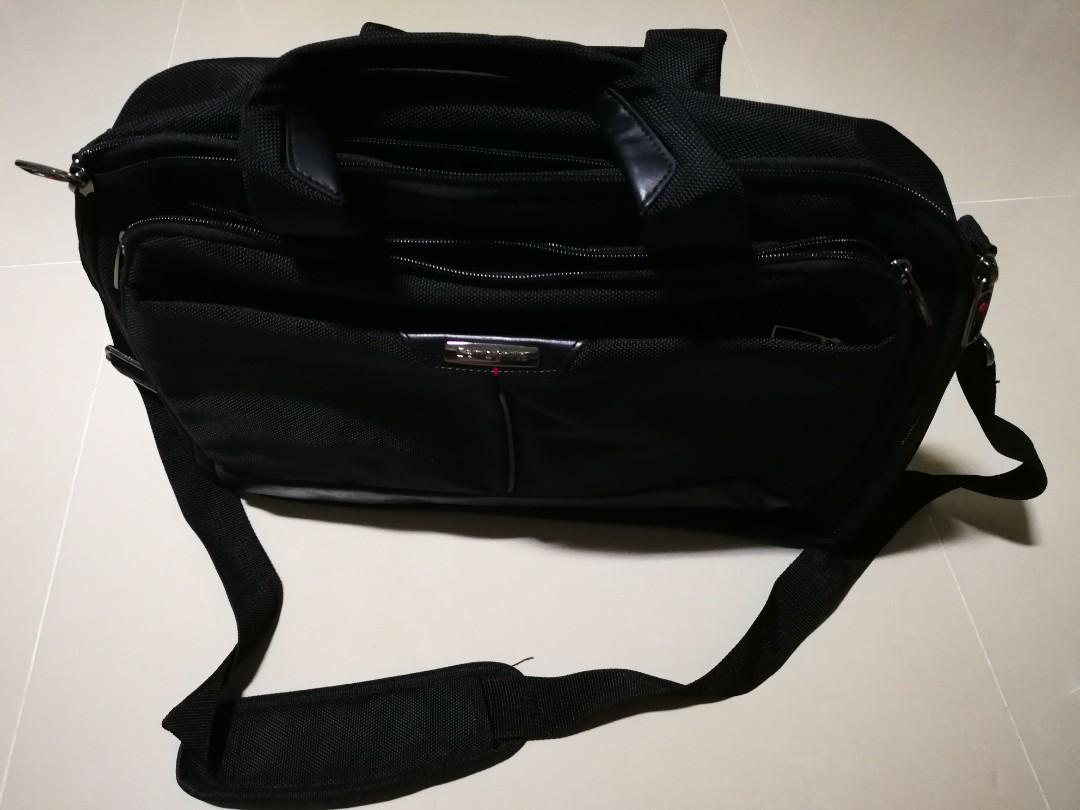 samsonite sling bag singapore