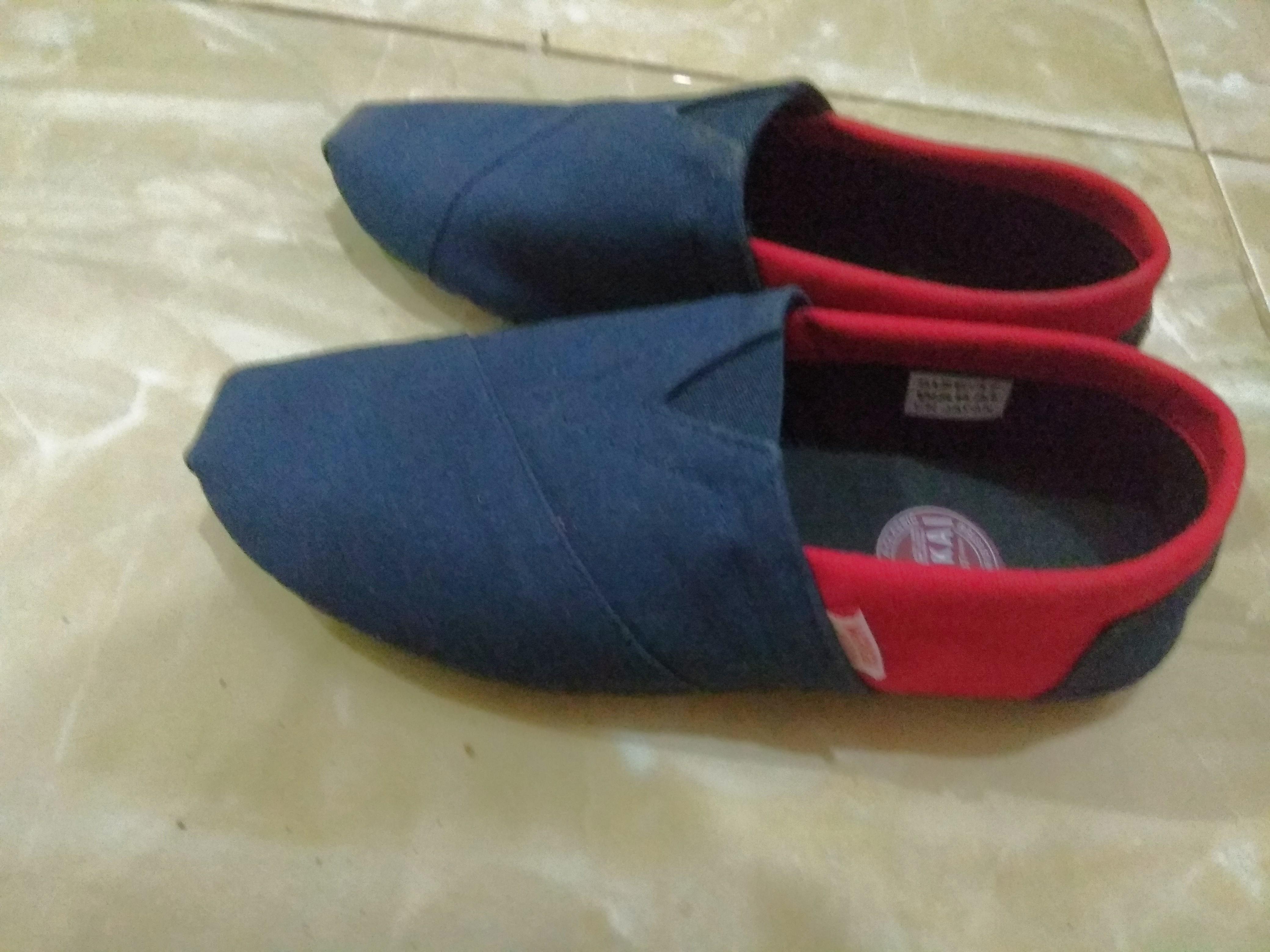 Sepatu Wakai Women S Fashion Women S Shoes On Carousell