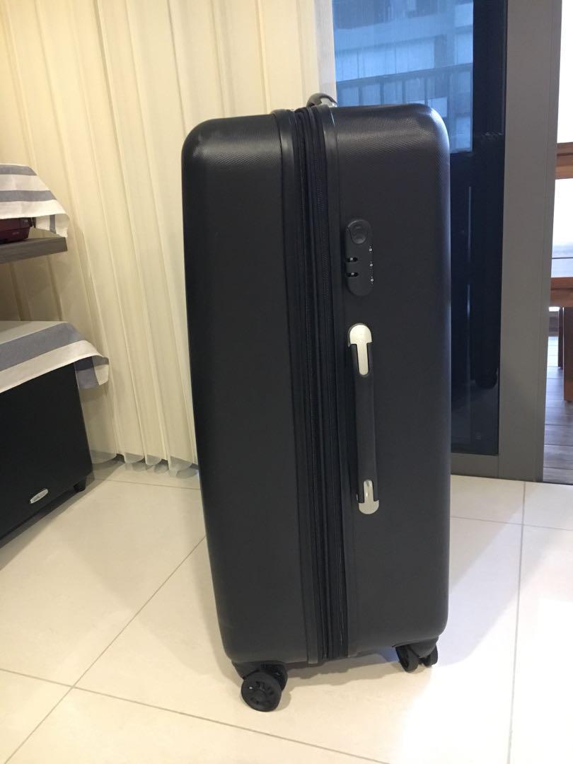 Slazenger ABS Expandable Hardcase Luggage 28inch Black, Hobbies & Toys, Travel, Luggage on