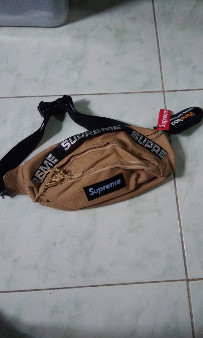 supreme ss18 waist bag replica