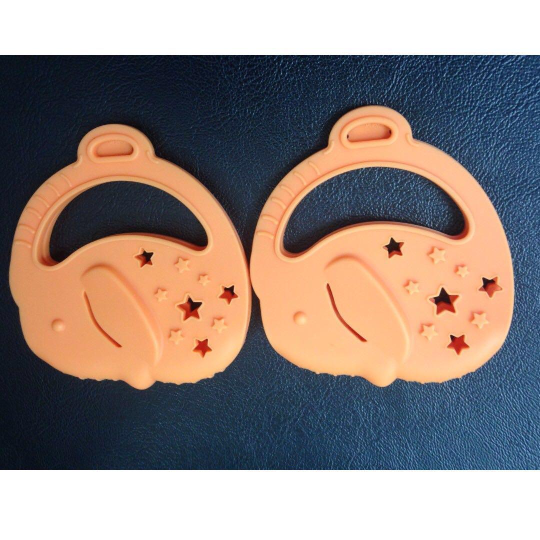 baby carrier teether