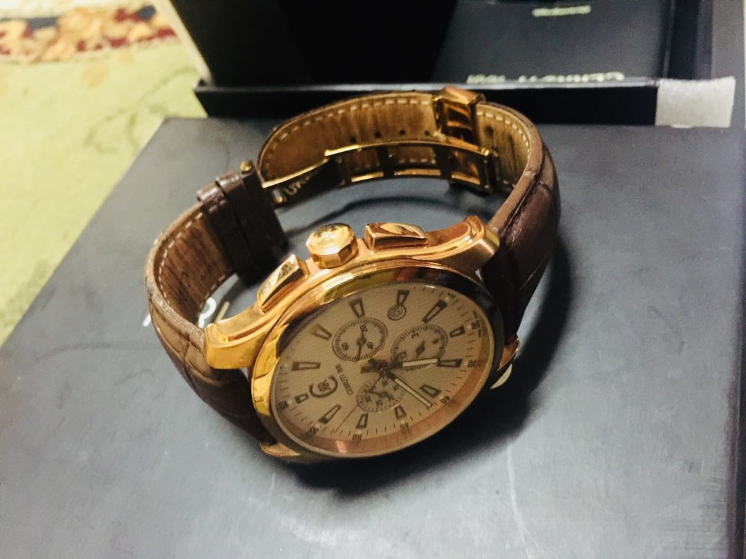 cerruti 1881 luxury, Men's Fashion, Watches & Accessories, Watches on ...