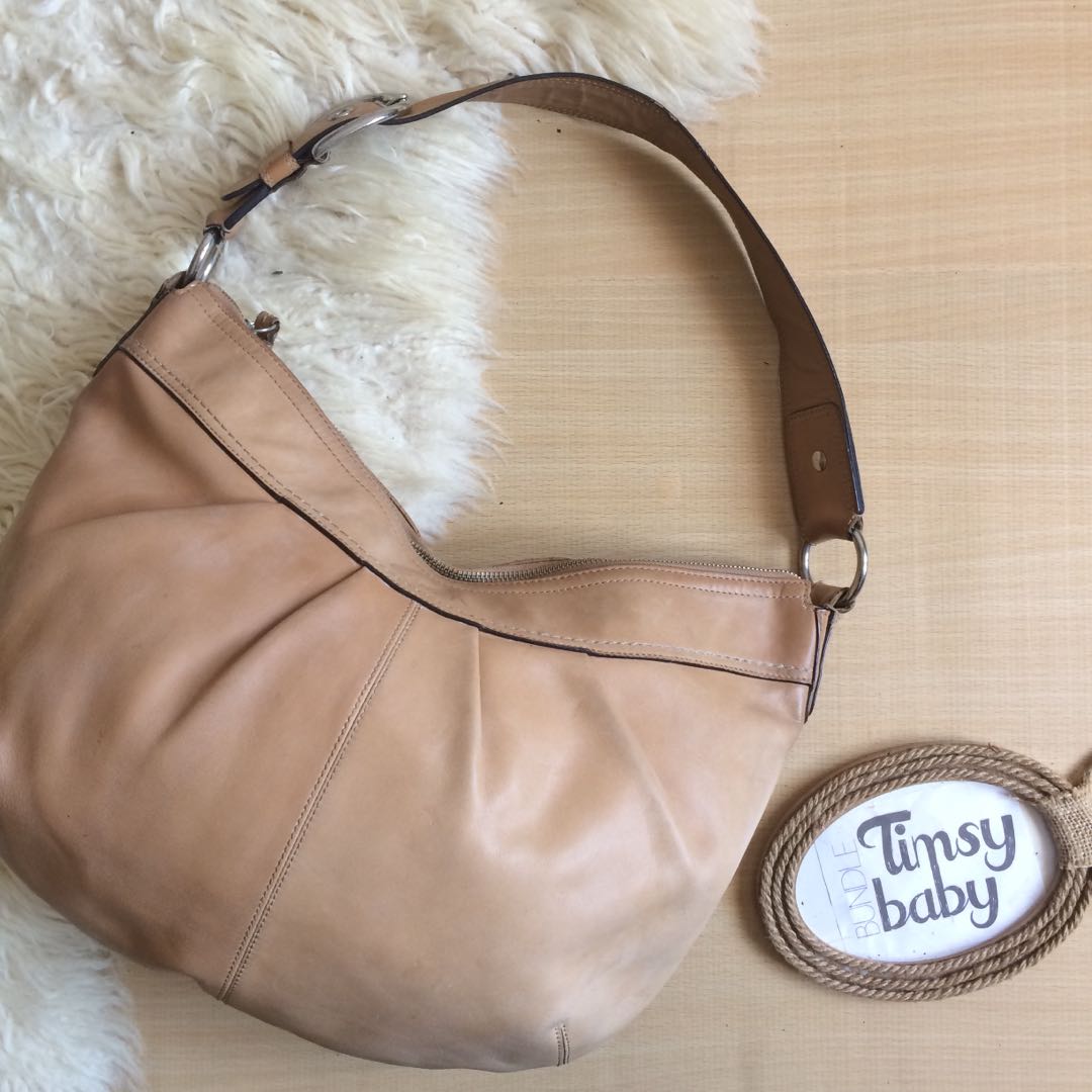 Coach Brown Leather Hobo Shoulder Handbag Women S Fashion Bags Coach Brown Leather Hobo Shoulder Handbag Women S Fashion Bags Wallets On Carou