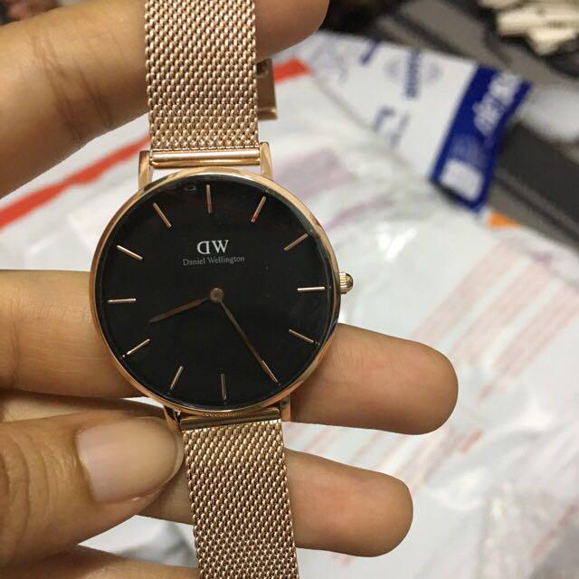 harga dw classic petite