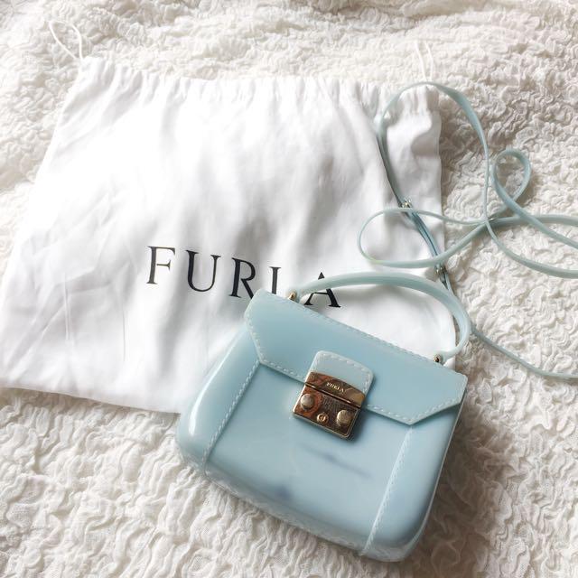 Harga sling outlet bag furla