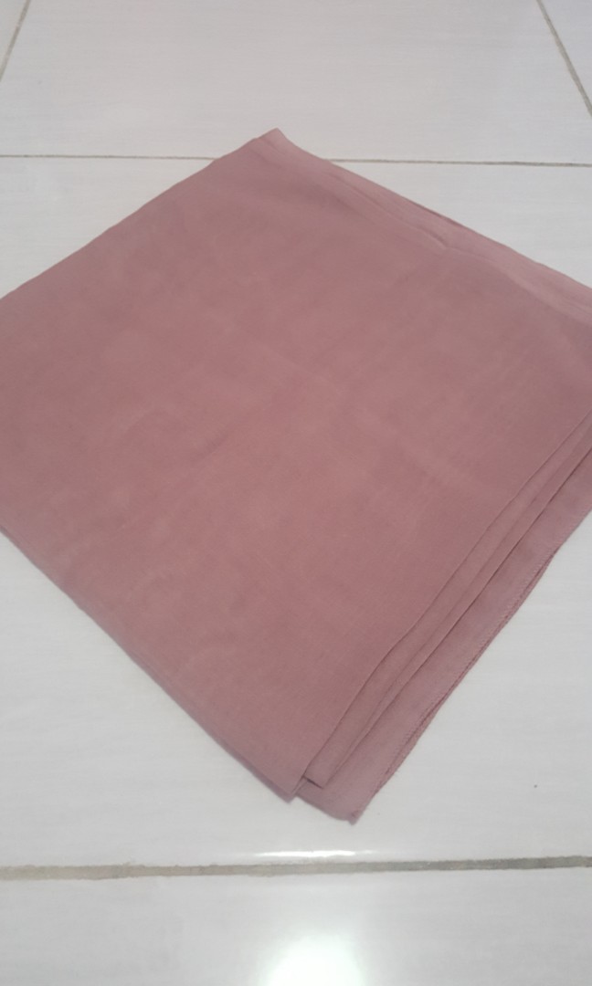 Jilbab Segiempat Polos Warna Dusty Pink Womens Fashion Muslim