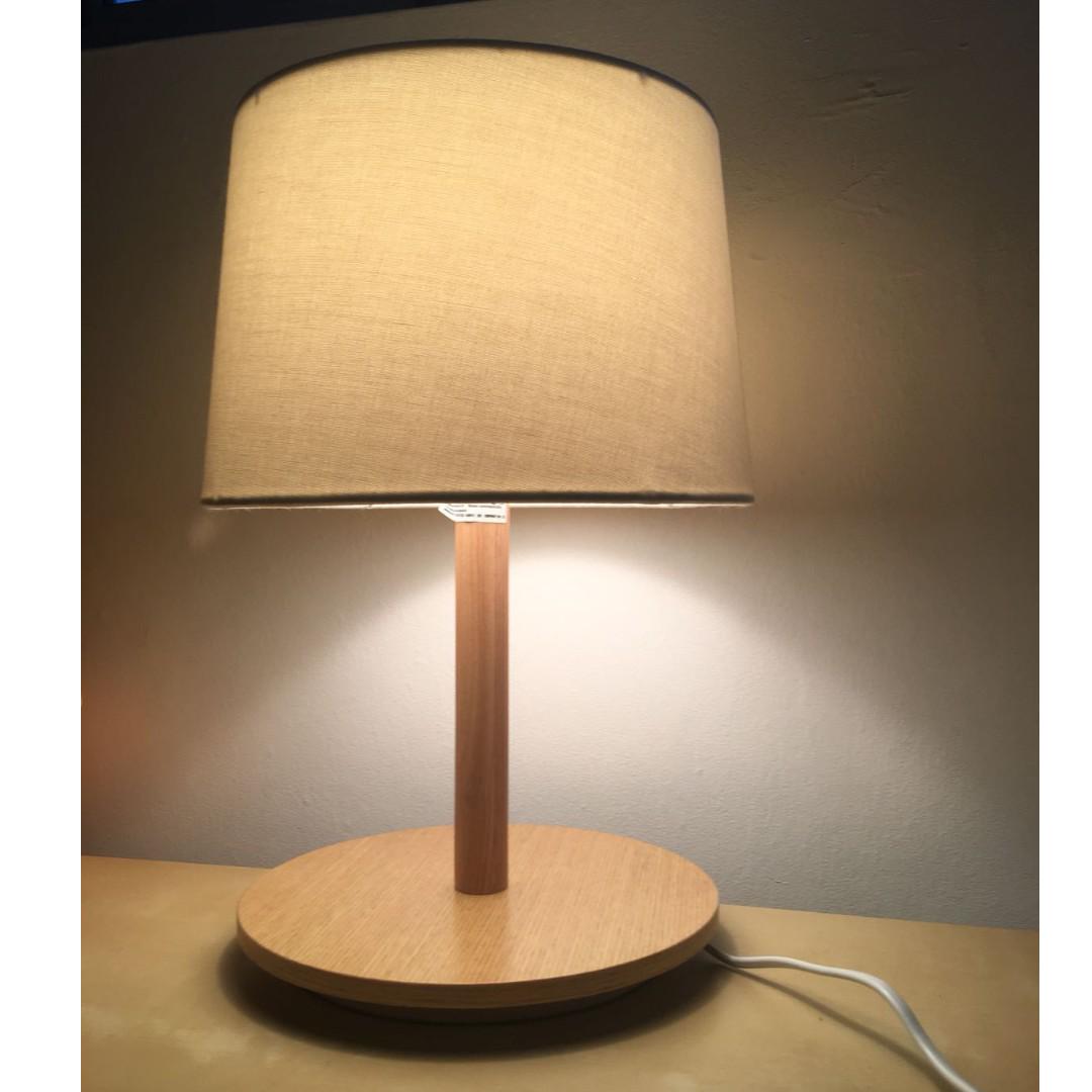 muji bedside lamp