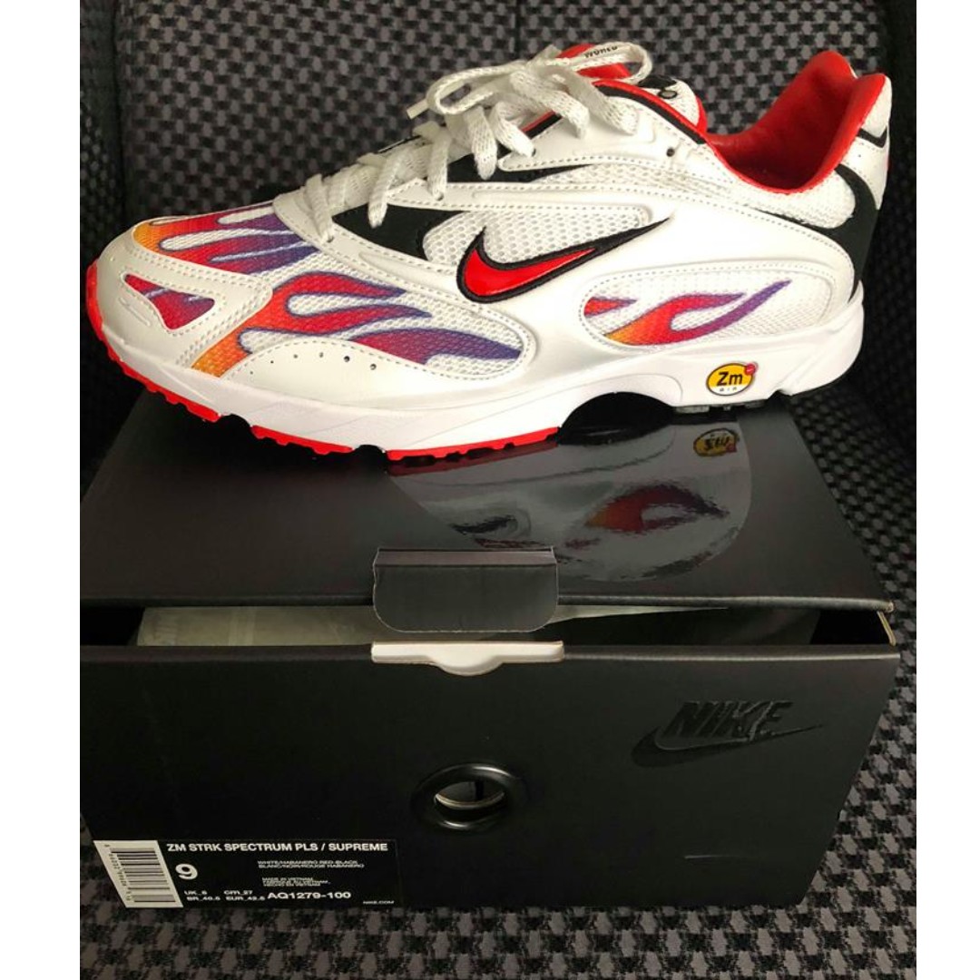 supreme nike air streak spectrum plus