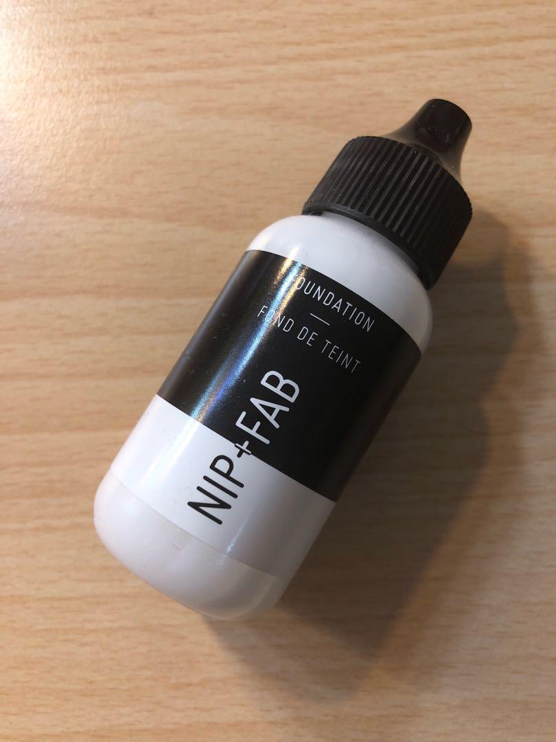 Nip & Fab Foundation - Light Mixer (White) (Category: Makeup) located in Cabanatuan. Submitted by makeup_goodies (Listing ID 175746558, Image 1). Description: Bought this in UK this April 2018. Used twice only. 99% full pa. Great to mix foundations and concealers if you have dark foundations. Ideal for makeup artists so only mix and go needed without buying 30 different foundation colors. #sweldosale8.