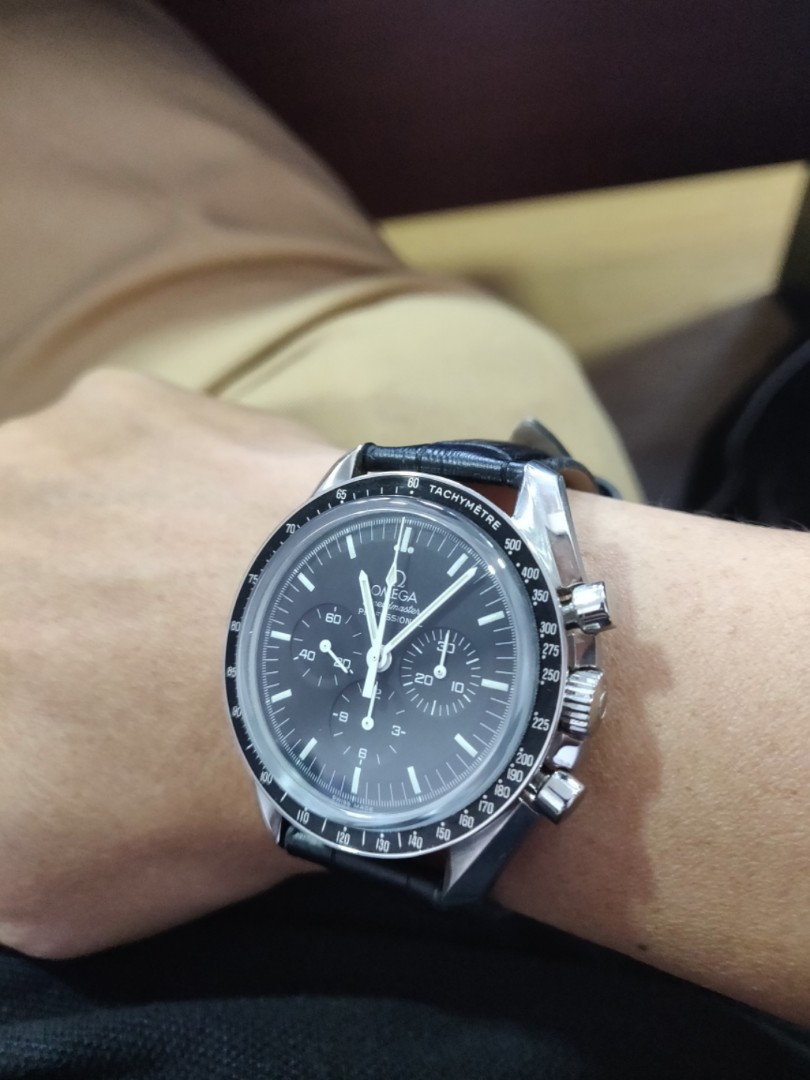 Omega moonwatch (discontinued), Luxury 