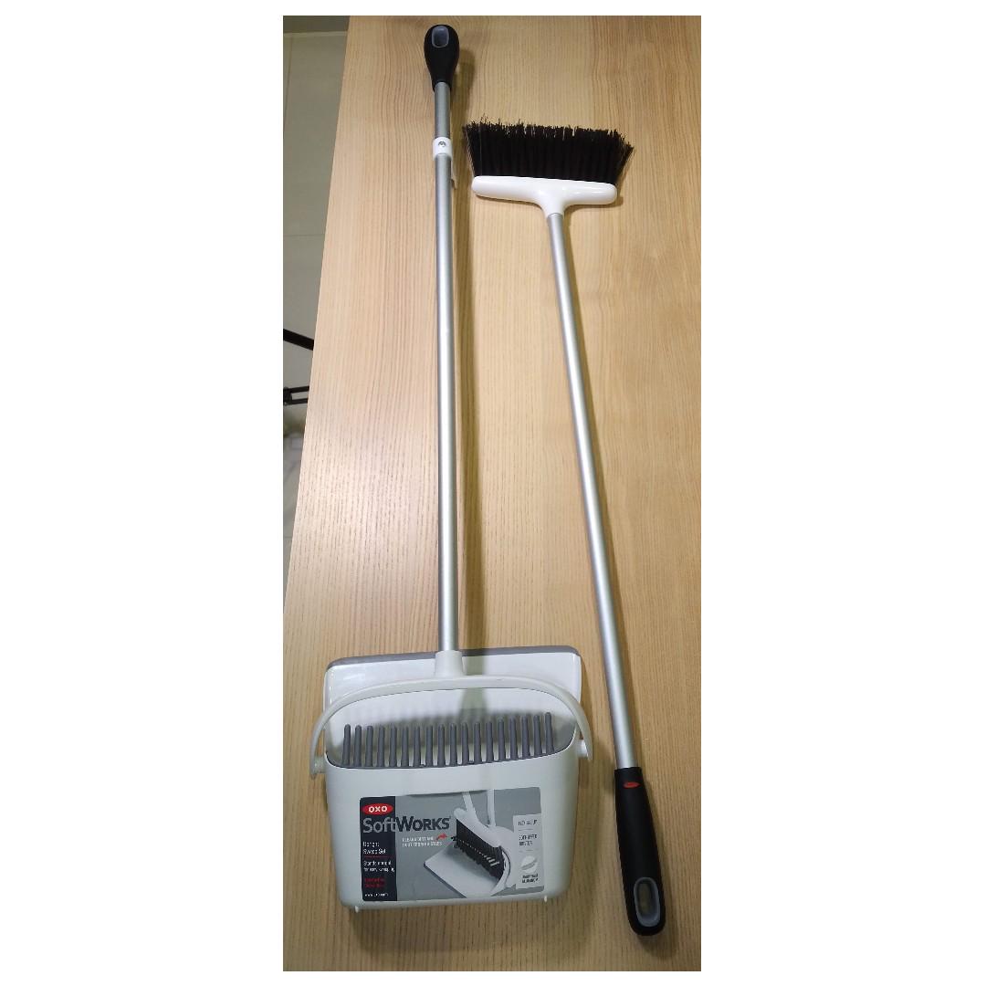 OXO Small Upright Sweep (Broom & Dustpan) Set, New, Grey, Furniture
