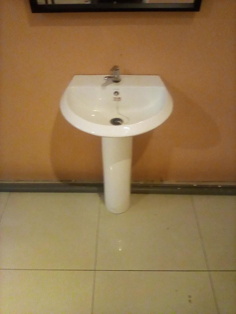 Sinki Basuh Tangan Claytan Home Furniture Others On Carousell