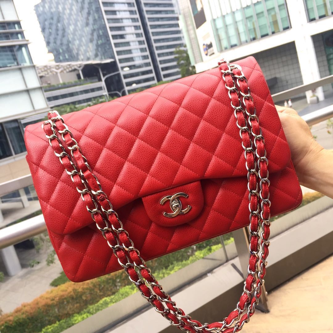 Red jumbo chanel bag shop