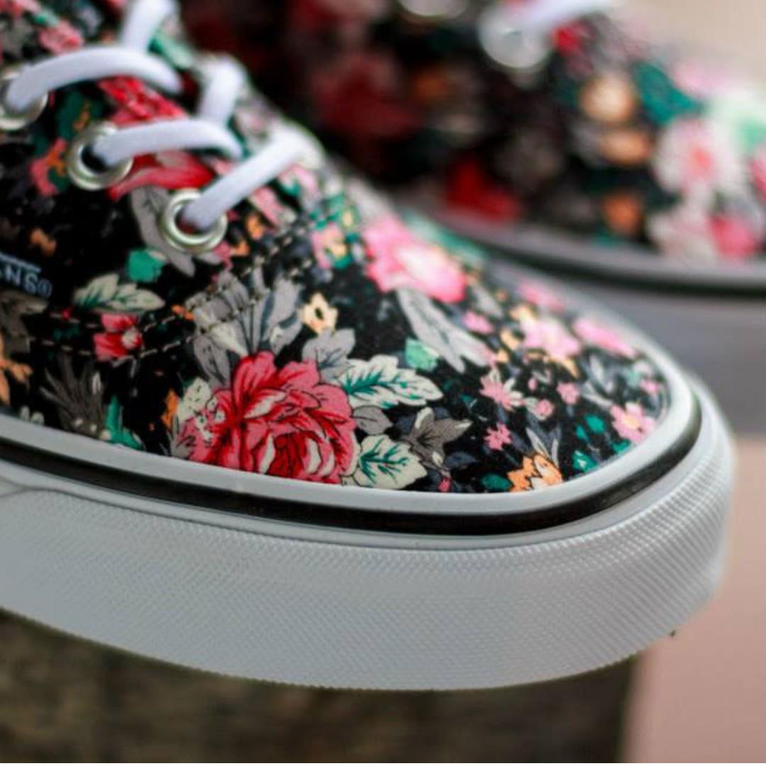 Vans Authentic Flower Print