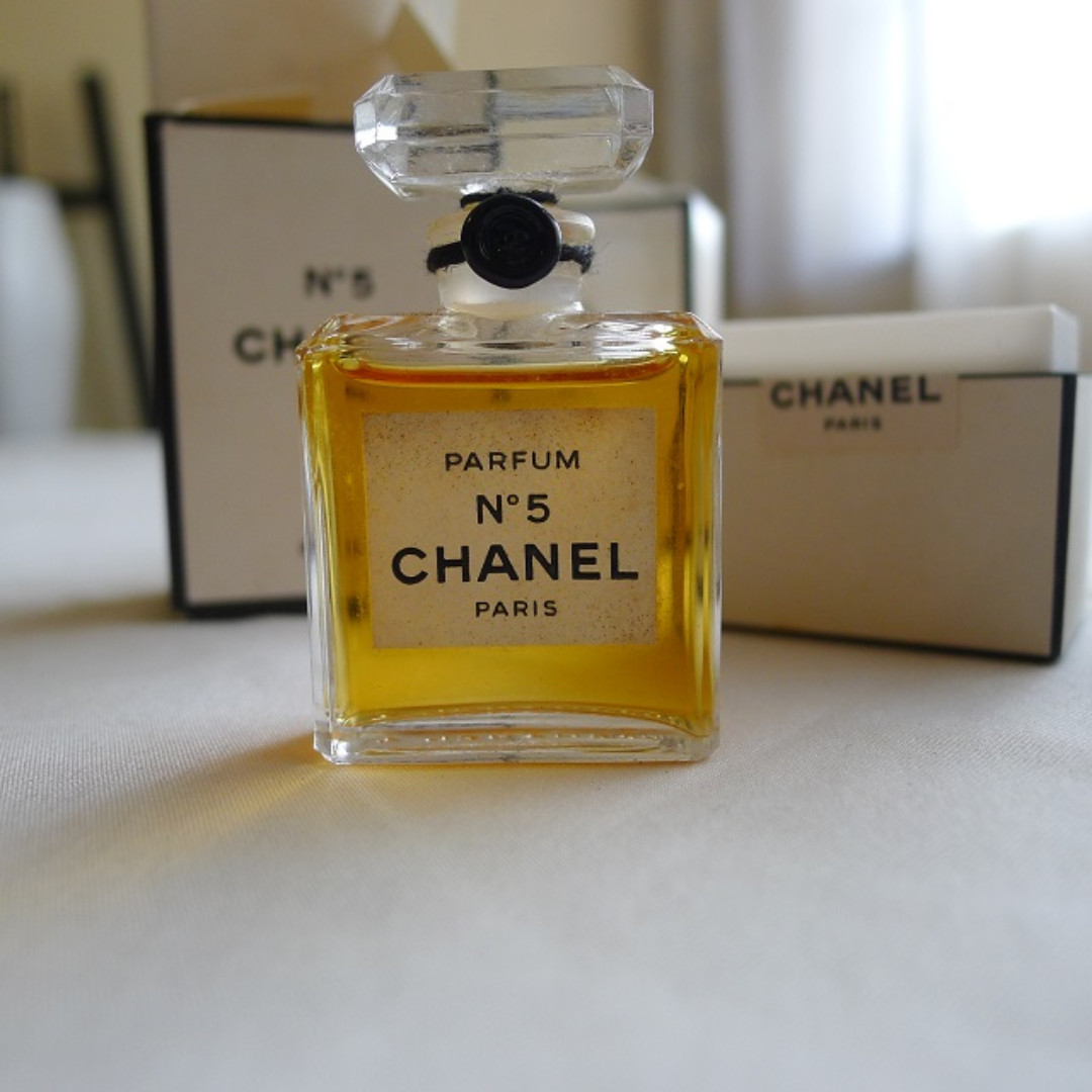 VERY RARE VINTAGE 1970s Chanel No. 5 PARFUM ORIGINAL FORMULA