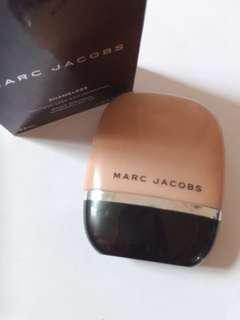 Youthful Look Foundation