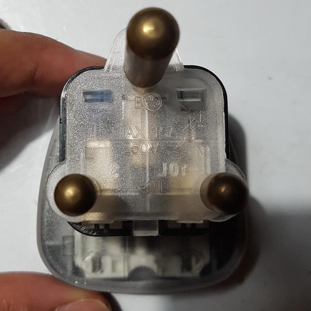 15A Rounded 3 Pin Aircon Plug Travel Adaptor, TV & Home Appliances