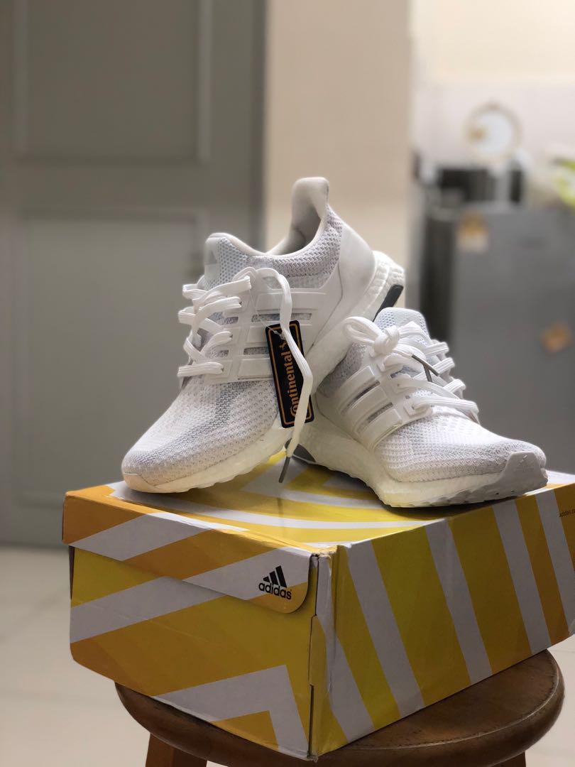 Ultra boost 219 triple white cheap