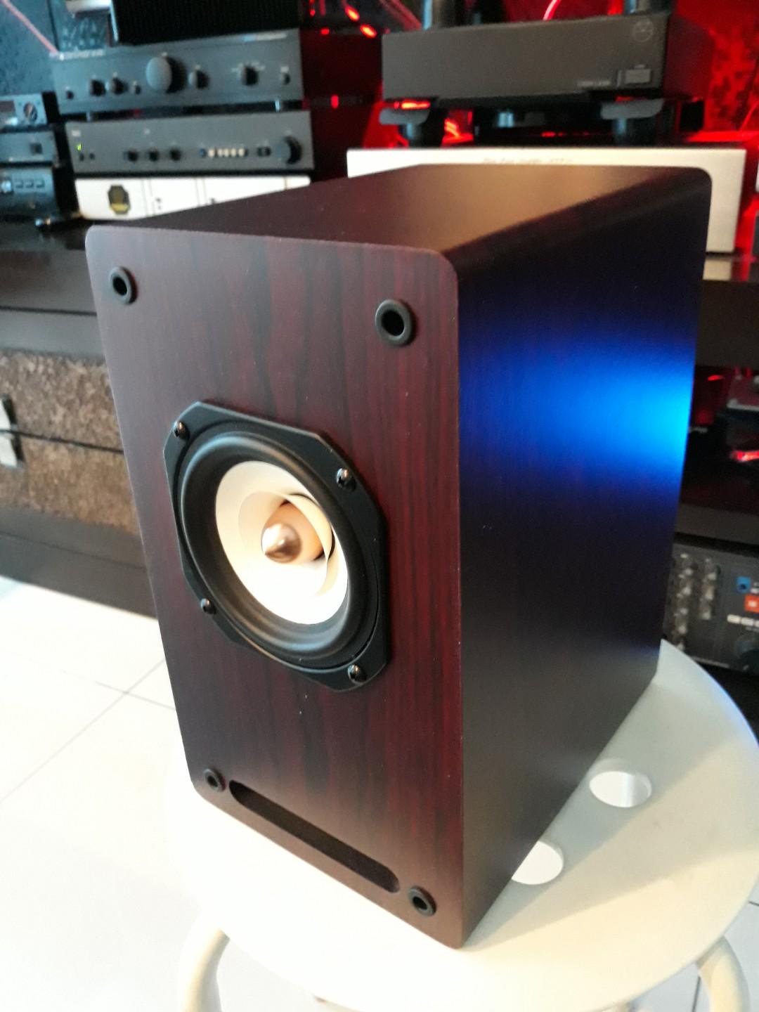 aucharm speakers