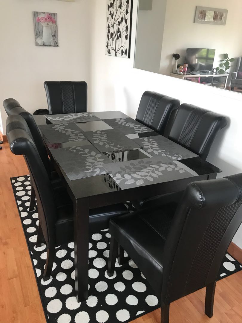 Dining Table With 6 Seating Rumah Perabot Perabot Di Carousell