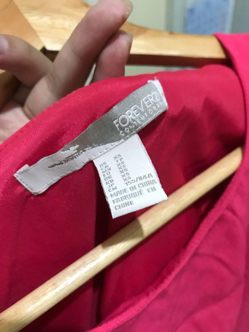 Forever21 Dress (Category: Dresses) located in Paranaque City. Submitted by declutter0921 (Listing ID 176668062, Image 3). Description: .
