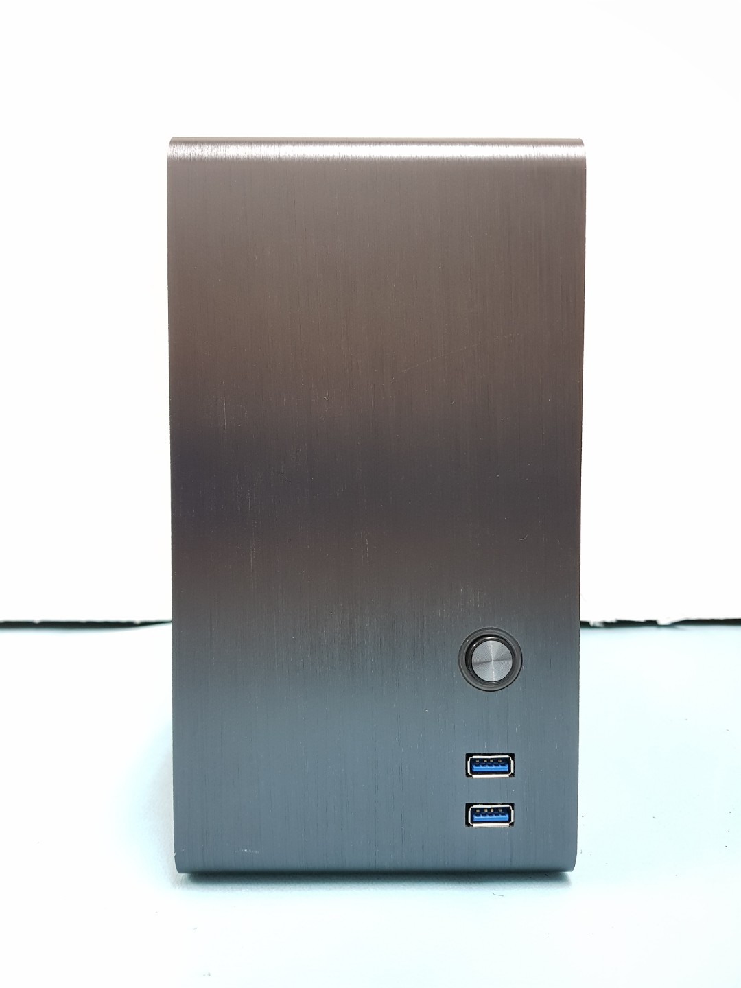 mini_pc_case__1530111807_e53edb35.jpg