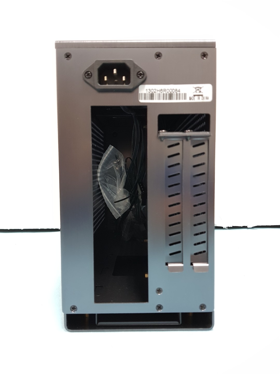 mini_pc_case__1530111808_5f54b0be.jpg