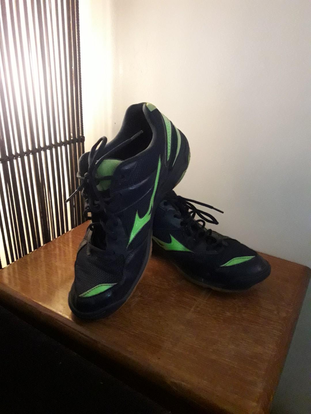 mizuno wave twister 4 grey